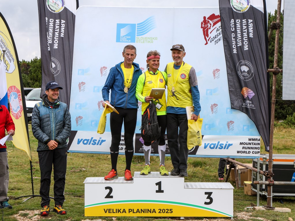 Galin in Knavs Medium