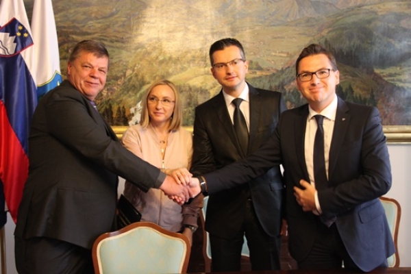 Slavnostni podpis pogodbe