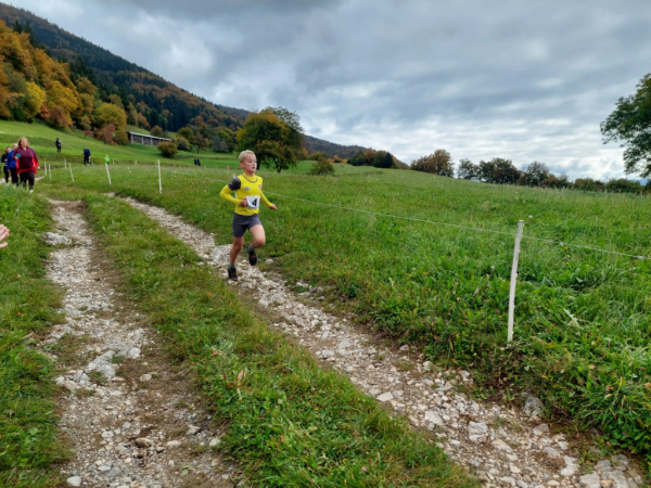Odlični tekači KGT Papež na teku na Bibo planino